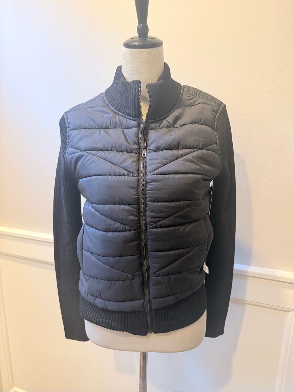 Liverpool NWT Sz S mixed media Black Quilted Puffer Jacket w/ Ribbed Sleeves